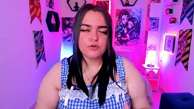 Snapshot of Luise_Meyrink chatting on January 2025 05:51:02 AM Luise Meyrink online show from January 2025 05:51:02 AM