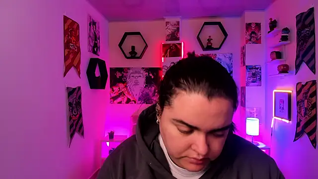 Snapshot of Luise_Meyrink chatting on January 2025 02:45:02 AM Luise Meyrink online show from January 2025 02:45:02 AM