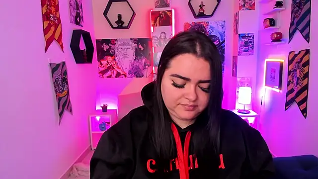 Snapshot of Luise_Meyrink chatting on January 2025 08:11:02 AM Luise Meyrink online show from January 2025 08:11:02 AM