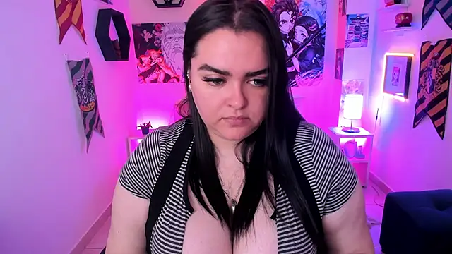 Snapshot of Luise_Meyrink chatting on February 2025 05:21:02 AM Luise Meyrink online show from February 2025 05:21:02 AM