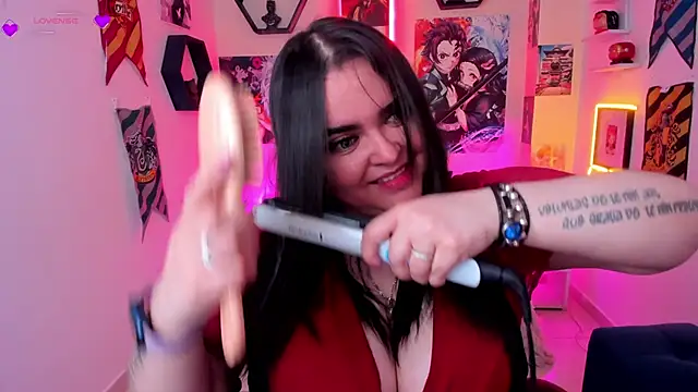 Snapshot of Luise_Meyrink chatting on February 2025 08:38:01 AM Luise Meyrink online show from February 2025 08:38:01 AM