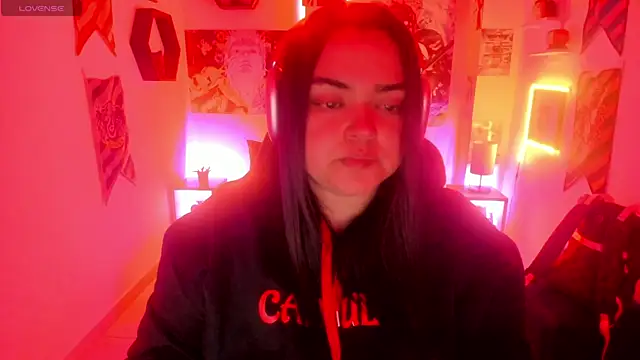 Snapshot of Luise_Meyrink chatting on February 2025 02:50:01 AM Luise Meyrink online show from February 2025 02:50:01 AM