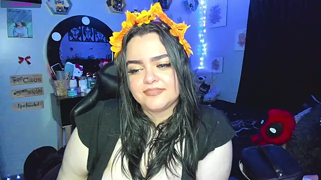 Snapshot of Luise_Meyrink chatting on March 2025 07:04:02 AM Luise Meyrink online show from March 2025 07:04:02 AM