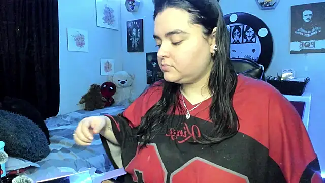 Snapshot of Luise_Meyrink chatting on October 2025 03:04:01 AM Luise Meyrink online show from October 2025 03:04:01 AM