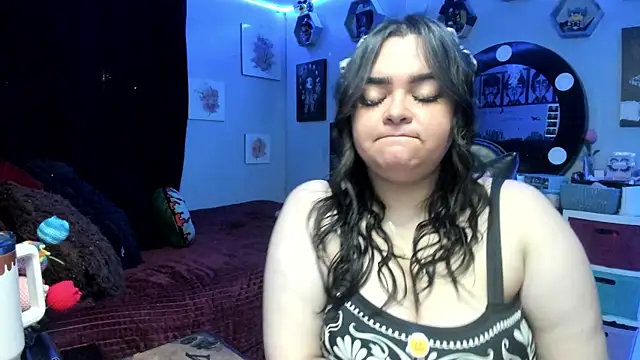 Snapshot of Luise_Meyrink chatting on February 2026 01:25:02 AM Luise Meyrink online show from February 2026 01:25:02 AM