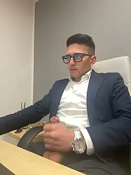 masterboss  online show from February 2025 01:11:02 PM