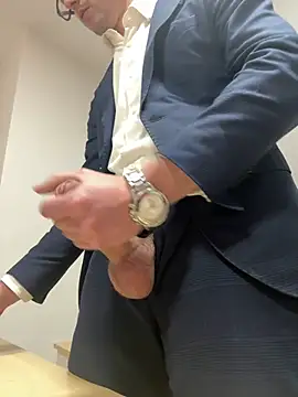 masterboss  online show from February 2025 07:53:01 PM