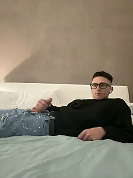 masterboss  online show from March 2025 02:05:02 AM