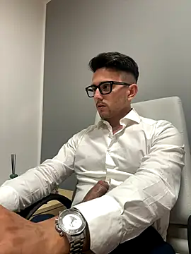 masterboss  online show from October 2025 11:38:02 AM