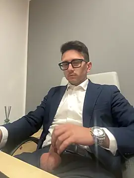 masterboss  online show from December 2025 12:25:02 PM