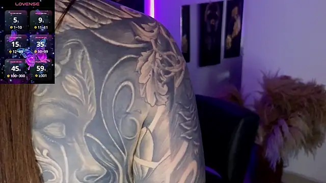  brenna hanson online show from March 2026 07:11:01 PM