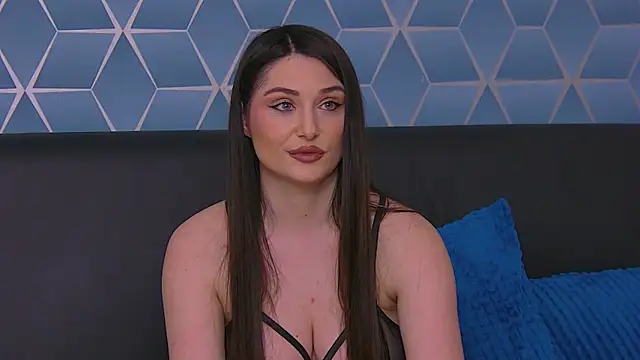 KassieWeins online show from April 2026 05:17:01 PM