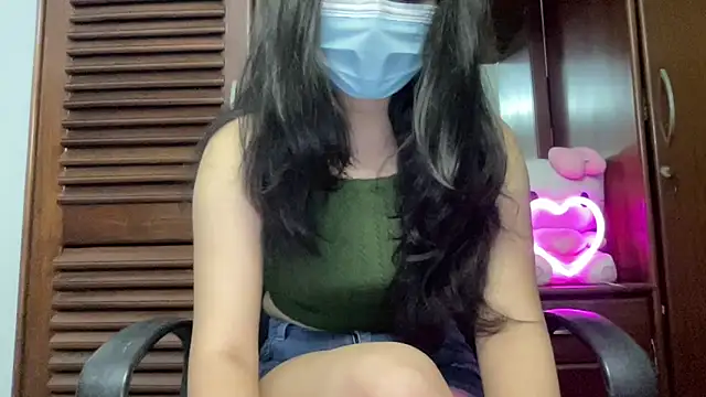 Princess Lily online show from October 2025 02:06:02 PM