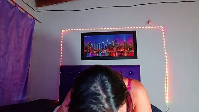 colombianmilf  online show from November 2025 03:38:01 AM