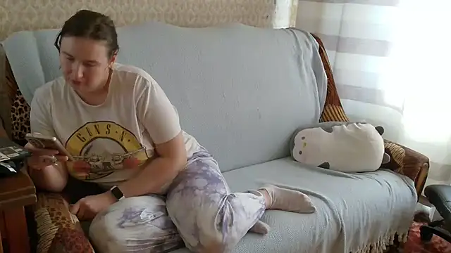 franceska blue online show from September 2025 01:38:01 PM