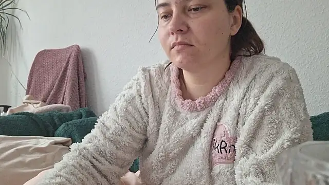 Cyndee Winter online show from November 2025 09:57:01 AM