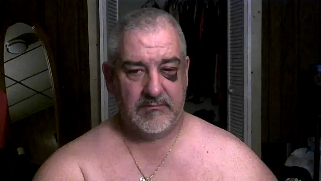 Snapshot of fire193 chatting on December 2025 01:11:02 AM fire193 online show from December 2025 01:11:02 AM