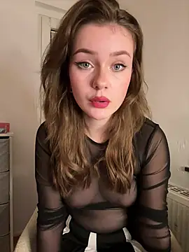 Snapshot of MaribelRiver chatting on December 2024 09:19:01 PM MaribelRiver online show from December 2024 09:19:01 PM