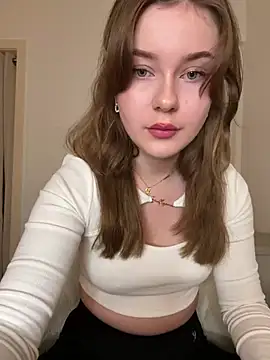 Snapshot of MaribelRiver chatting on January 2025 06:23:01 PM MaribelRiver online show from January 2025 06:23:01 PM