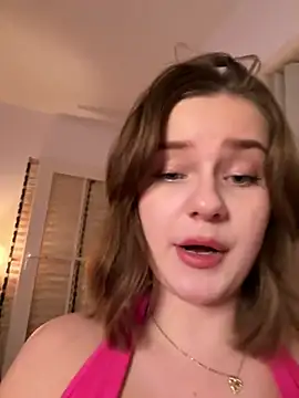 Snapshot of MaribelRiver chatting on January 2025 07:43:01 PM MaribelRiver online show from January 2025 07:43:01 PM