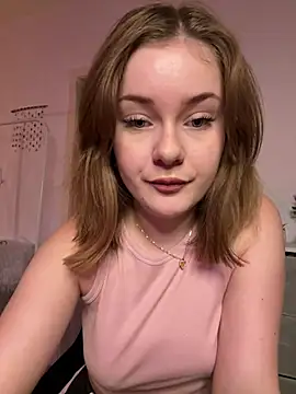 Snapshot of MaribelRiver chatting on February 2025 09:14:01 PM MaribelRiver online show from February 2025 09:14:01 PM