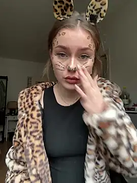 Snapshot of MaribelRiver chatting on March 2025 12:56:02 PM MaribelRiver online show from March 2025 12:56:02 PM