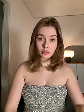 Snapshot of MaribelRiver chatting on September 2025 07:02:02 PM MaribelRiver online show from September 2025 07:02:02 PM