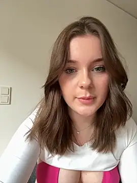 Snapshot of MaribelRiver chatting on October 2025 10:59:01 AM MaribelRiver online show from October 2025 10:59:01 AM