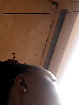 Snapshot of pretty_amaal chatting on February 2025 04:18:02 AM pretty amaal online show from February 2025 04:18:02 AM