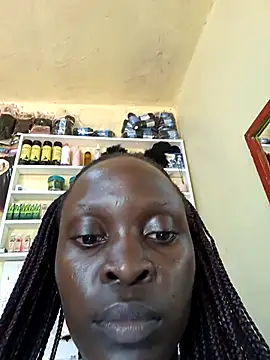 Snapshot of pretty_amaal chatting on November 2025 01:00:02 PM pretty amaal online show from November 2025 01:00:02 PM