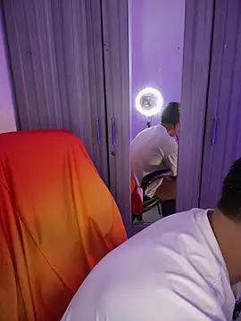 Niicky1  online show from April 2026 10:12:02 PM