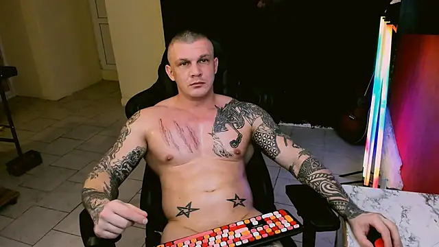 MrrKray online show from January 2025 08:31:02 PM