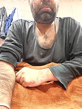 lund lol online show from December 2025 04:41:02 AM