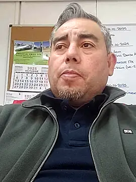 Manolete007x online show from October 2025 10:45:02 PM