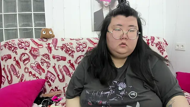 Nadine asian online show from May 2026 09:06:02 AM
