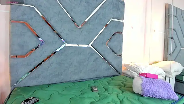 LucciaPorter online show from January 2026 10:03:02 PM