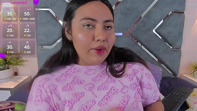 LucciaPorter online show from May 2026 02:21:02 PM