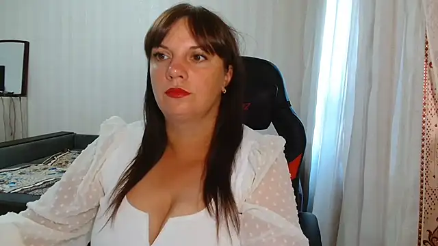 Jane Luste online show from July 2026 06:52:02 AM