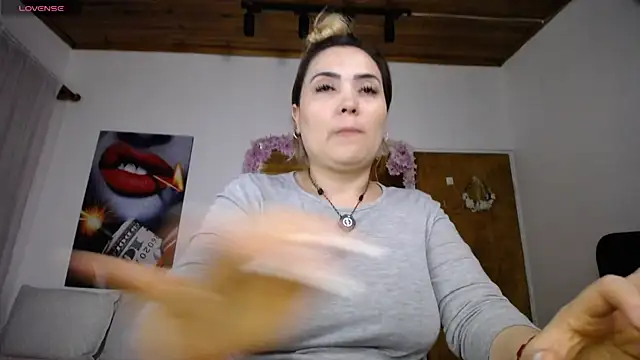 Snapshot of Sahory__ chatting on June 2026 11:35:01 PM Sahory online show from June 2026 11:35:01 PM
