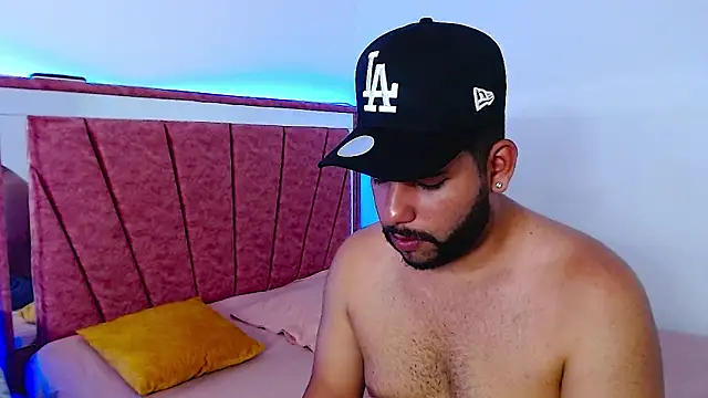 passionate love22 online show from October 2025 08:54:02 PM