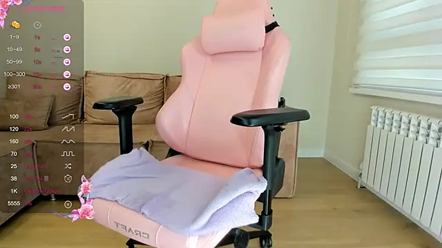 Lee yoo online show from February 2025 02:47:01 AM