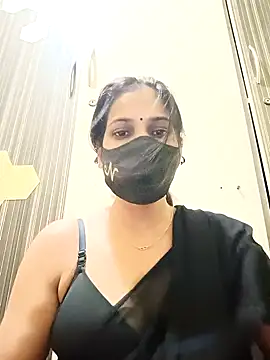 Snapshot of indianliza chatting on January 2025 06:02:01 PM indianliza online show from January 2025 06:02:01 PM