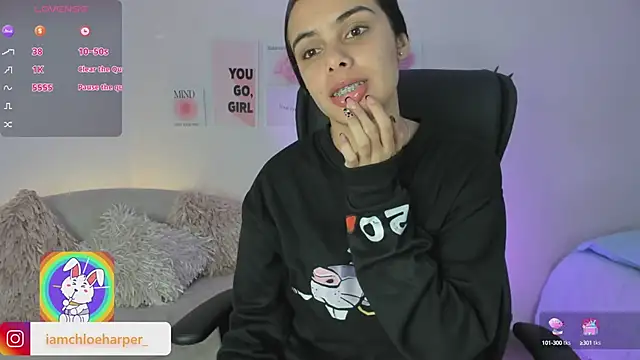 ChloeHarper  online show from March 2025 02:21:02 PM