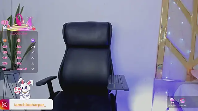 ChloeHarper  online show from March 2025 12:53:01 AM