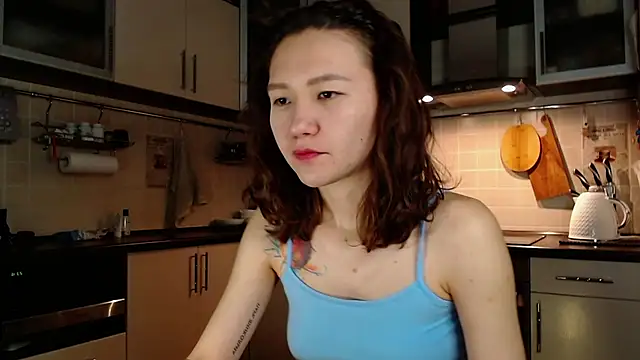 Snapshot of Kelly_Yon chatting on December 2024 08:16:01 PM Kelly Yon online show from December 2024 08:16:01 PM