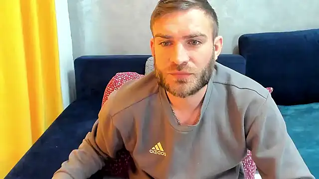 Snapshot of 10in_deluxe chatting on February 2025 07:12:01 AM 10in deluxe online show from February 2025 07:12:01 AM