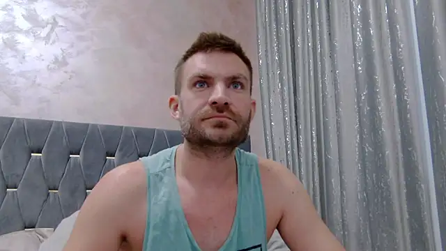 Snapshot of 10in_deluxe chatting on February 2026 09:34:01 AM 10in deluxe online show from February 2026 09:34:01 AM