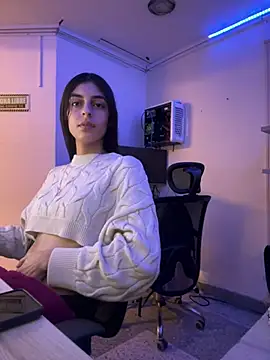 cristel 17 online show from December 2024 10:17:01 AM