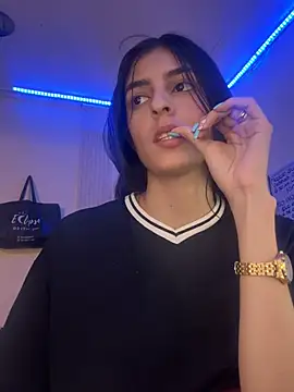 cristel 17 online show from February 2025 02:35:02 PM