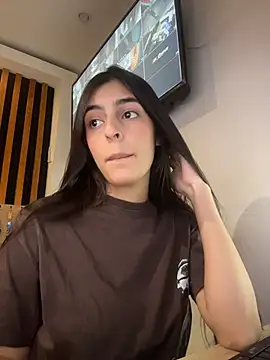 cristel 17 online show from March 2026 06:31:02 AM